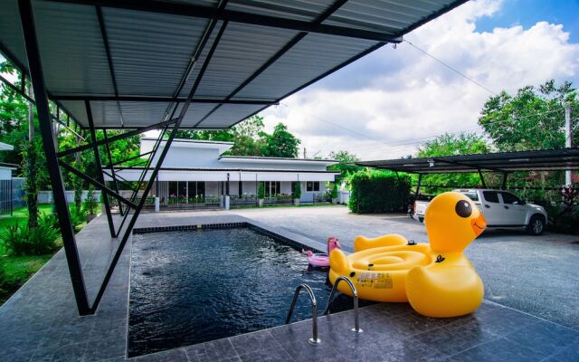Runya Poolvilla by OYO Rooms