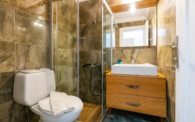 Sude Beach Resort Hotel