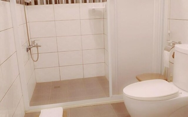 Meet travelers Guest House