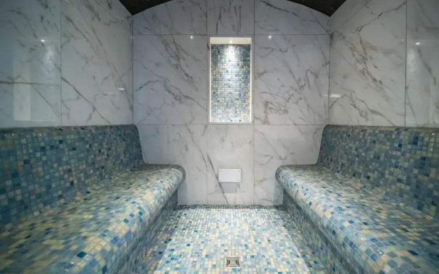 Villa Elea, New Deluxe Golf Villa at Aphrodite Hills - 6 Bedrooms, 7 Bathrooms