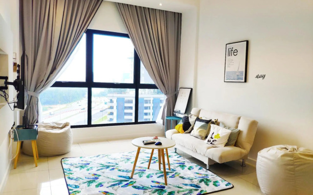 Le Pavilion by Salaam Suites, 5 pax, near Setiawalk