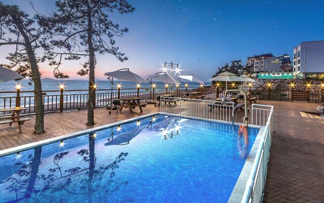 Buan Solei View Spa Pension