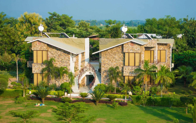 The Roar Resort