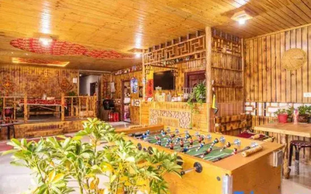 Xuegu Xinfu Guest House