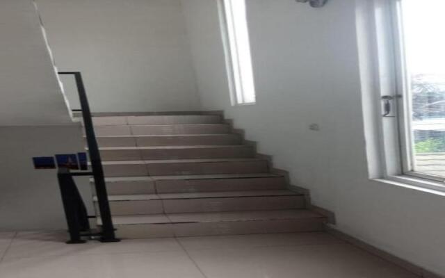 SPOT ON 90538 Wisma Dewi Syariah