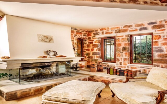 Pool Villa Golden Crest 200mt From sea