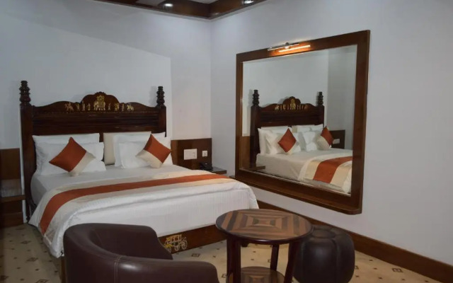 OYO 8320 Hotel Lok Sagar