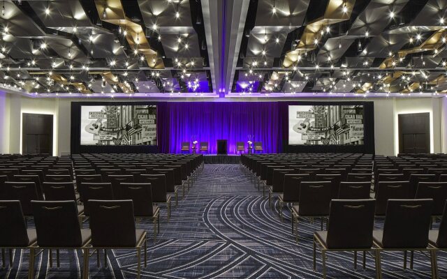 Renaissance Nashville Hotel