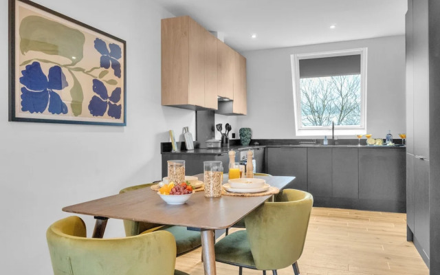 homely - North London Penthouse Finchley