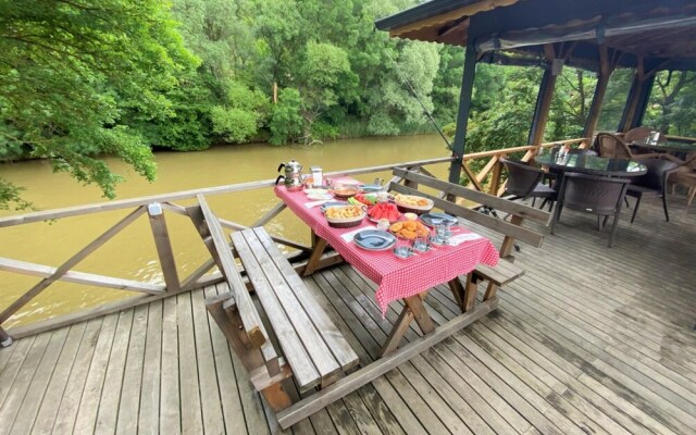 Mesmerizing Tiny House On Riverside in Agva