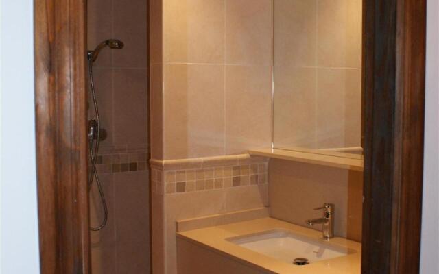 Villa up to 8 sleeps 4 bedrms 2