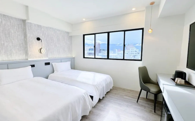 Yoai Mountain Roam Hotel