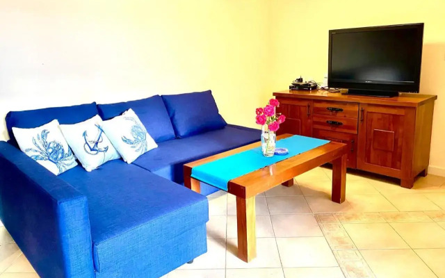 Santa Marina 2-bedroom apt. w/ Sea View + Terrace