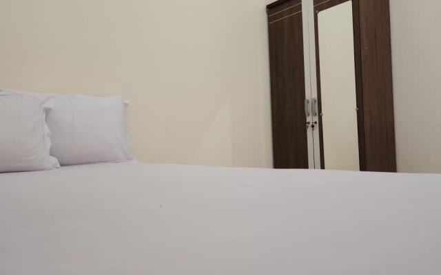 Hotel O Surabaya near Universitas Airlangga formerly Kertajaya Residence Surabaya