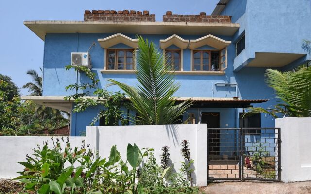 OYO 19828 Home Modern 2BHK Near Club Cubana