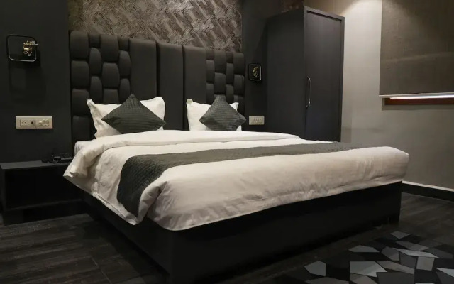 Sky Star Hotel