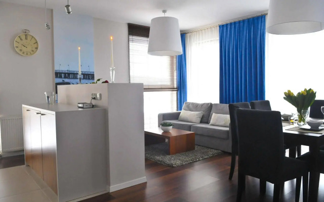 IRS ROYAL APARTMENTS - IRS Fregata