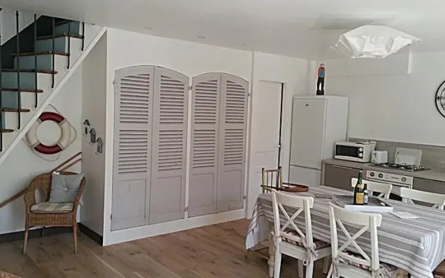 Une Maison Dans Le Village