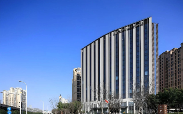 LJZ Supreme Tower Hotel