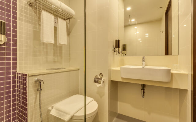 Premier Inn Singapore Beach Road Hotel