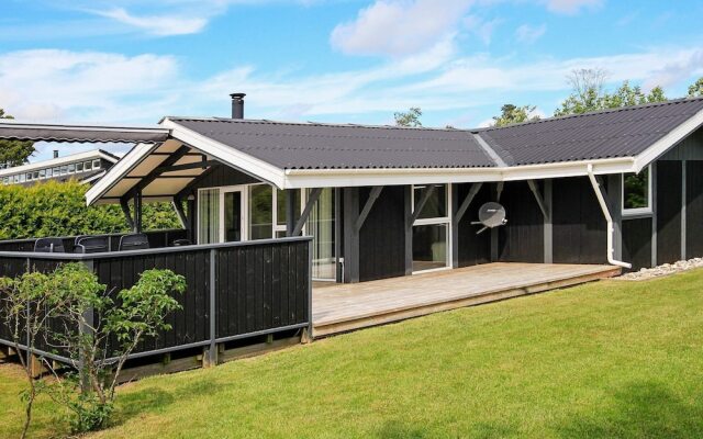 6 Person Holiday Home in Hals