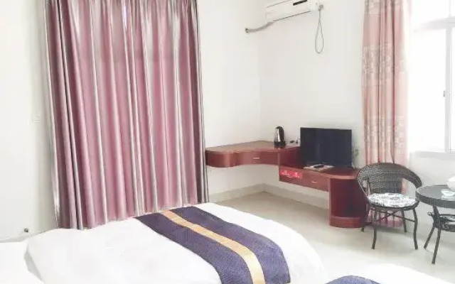 Hefeng Hotel