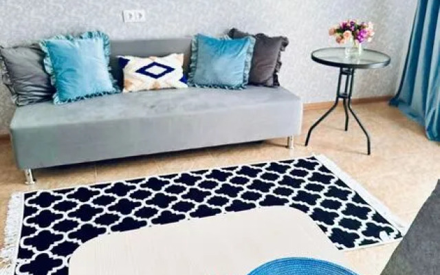 Апартаменты Кварт-Отель на ул. Земнухова 3