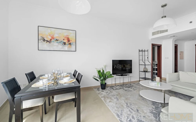 WelHome - Stunning High-Rise with Canal View Near MarinaMall