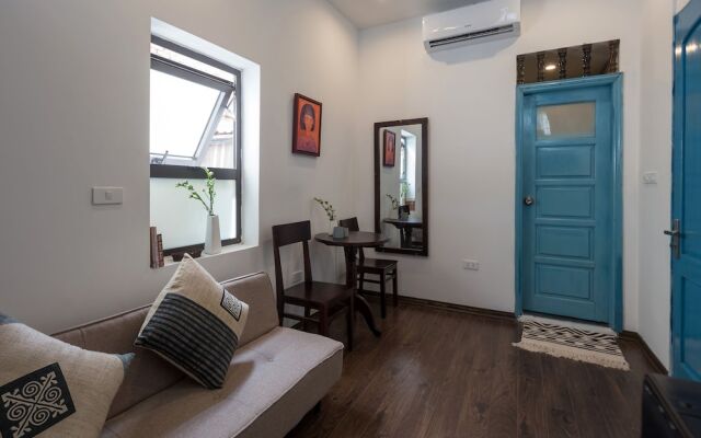 Centraltique Homestay