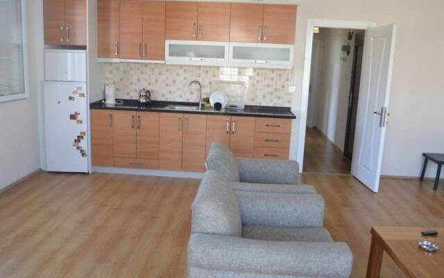 Fethiye Feridun Apart