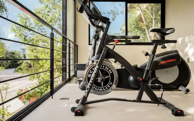 First-rate Vacation 2B Apt Huge Pool Bbq Gym