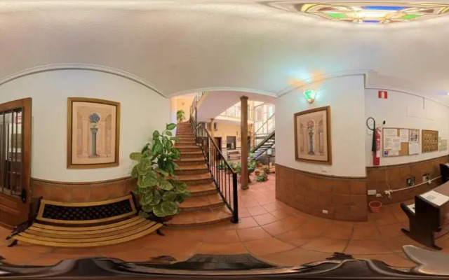 Hostal Infantes