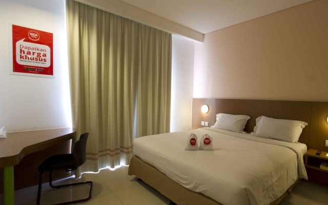NIDA Rooms Tebet Pancoran Statue Dukuh Patra Raya – Guest Rooms – Jakarta