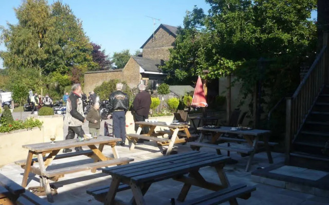 The Darnley Arms