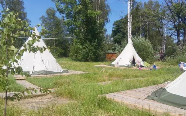 CampTom Russian Campings
