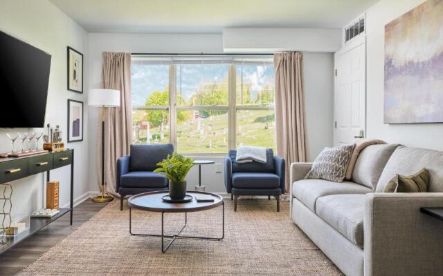 Hyatus at City Views