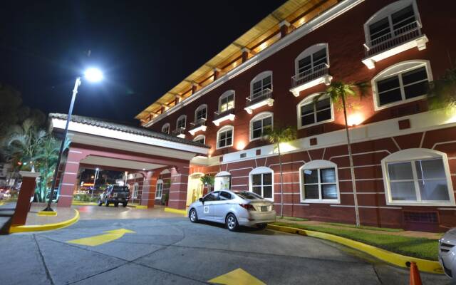 Hotel Seminole