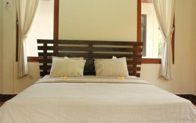 Dewi Ayu Accommodation