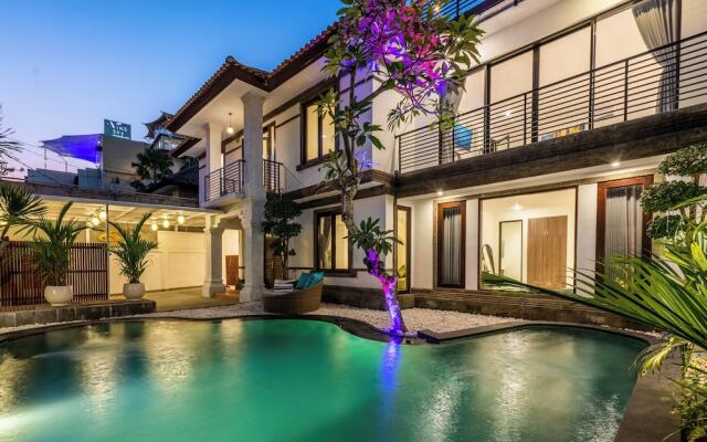 Villa Sky View - Seminyak