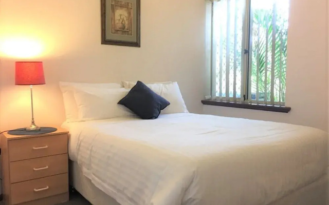 Victoria Park Villa 2