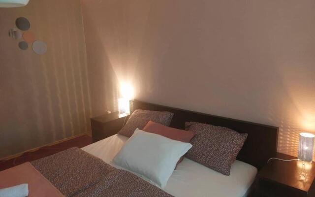 Guesthouse ob Sotočju Budič