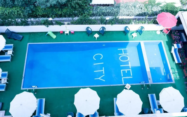 Hotel City