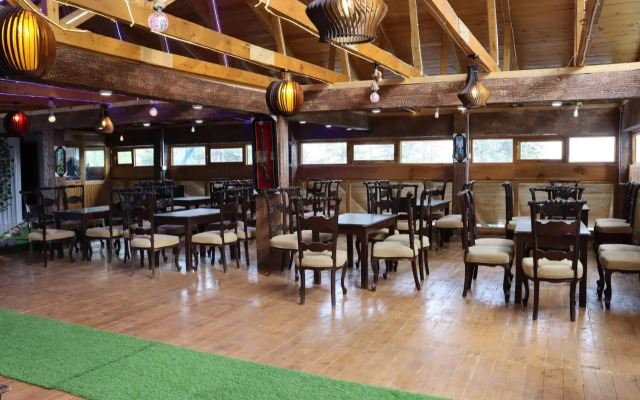 Hotel Al Azeem
