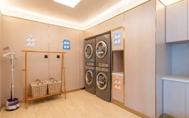 HanTing Hotel (Qingdao Jiaozhou Jiaodong International Airport)