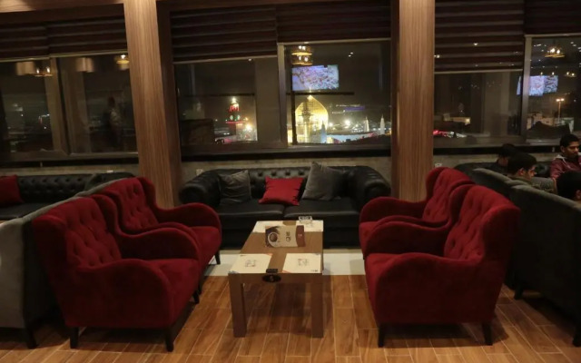 Qasr AlDur Hotel