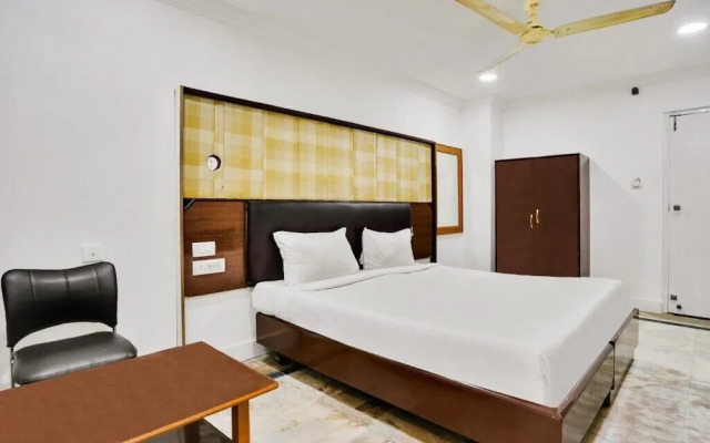 iROOMZ Hotel Hyderabad Towers