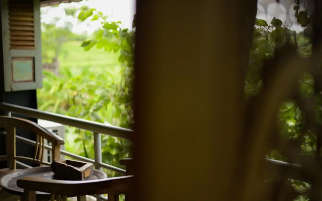 Taman Nauli Bed & Breakfast