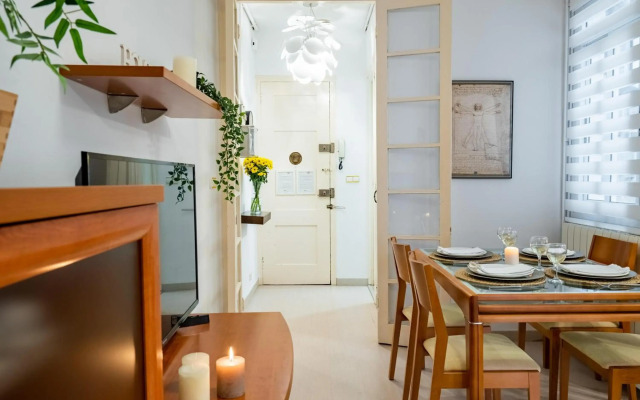 FridaysFlats, Cozy & Quiet - 2 bedroom flat near sagrada familia