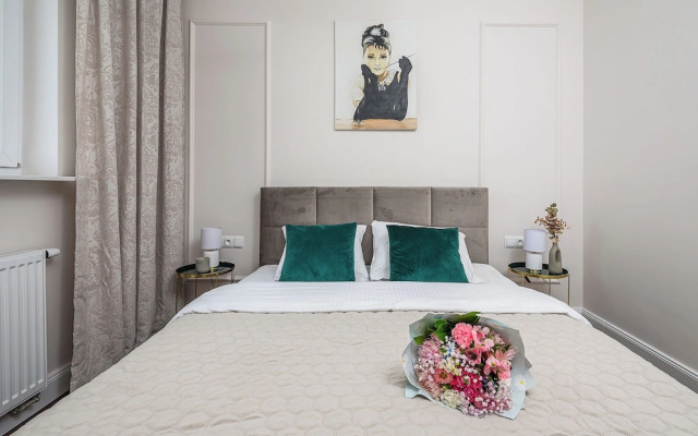 Lumina spacious apartment with parking