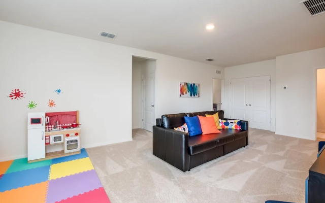 Oakbrone Avenue Villa Solterra 3